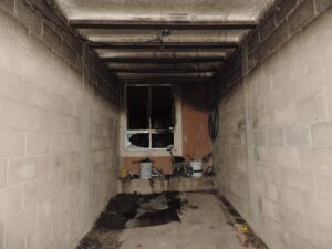 MUERE HOMBRE QUE PROVOCO UN INCENDIO EN SU CASA EN VILLA MONTAÑA AL ACELERAR SU MOTO TRAS PELEARSE CON SU ESPOSA.